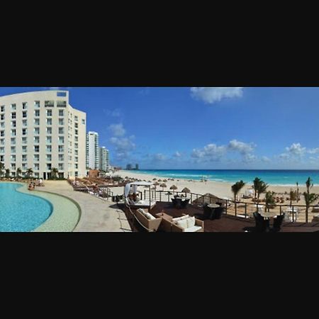 Sunset Royal Hotel Cancún Exterior foto